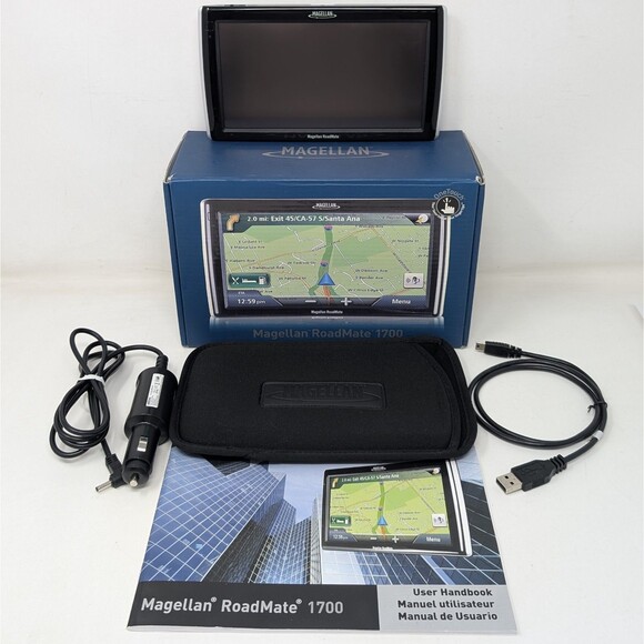 Magellan RoadMate 1700 GPS Receiver Navigation 7" Screen Works When Plugged In - Picture 1 of 16